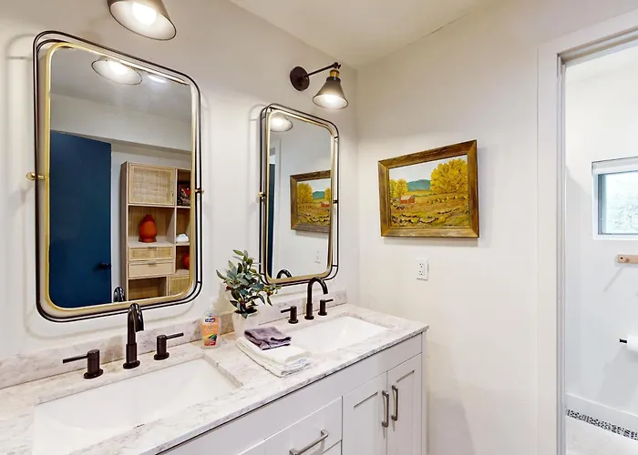 Golf, Hike & More! Sprawling Retreat In Show * Show Low